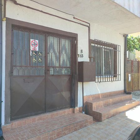 Hostel Emy Camere Cu Baie Proprie Aproape De Plaja 3 Papuci Констанца Экстерьер фото
