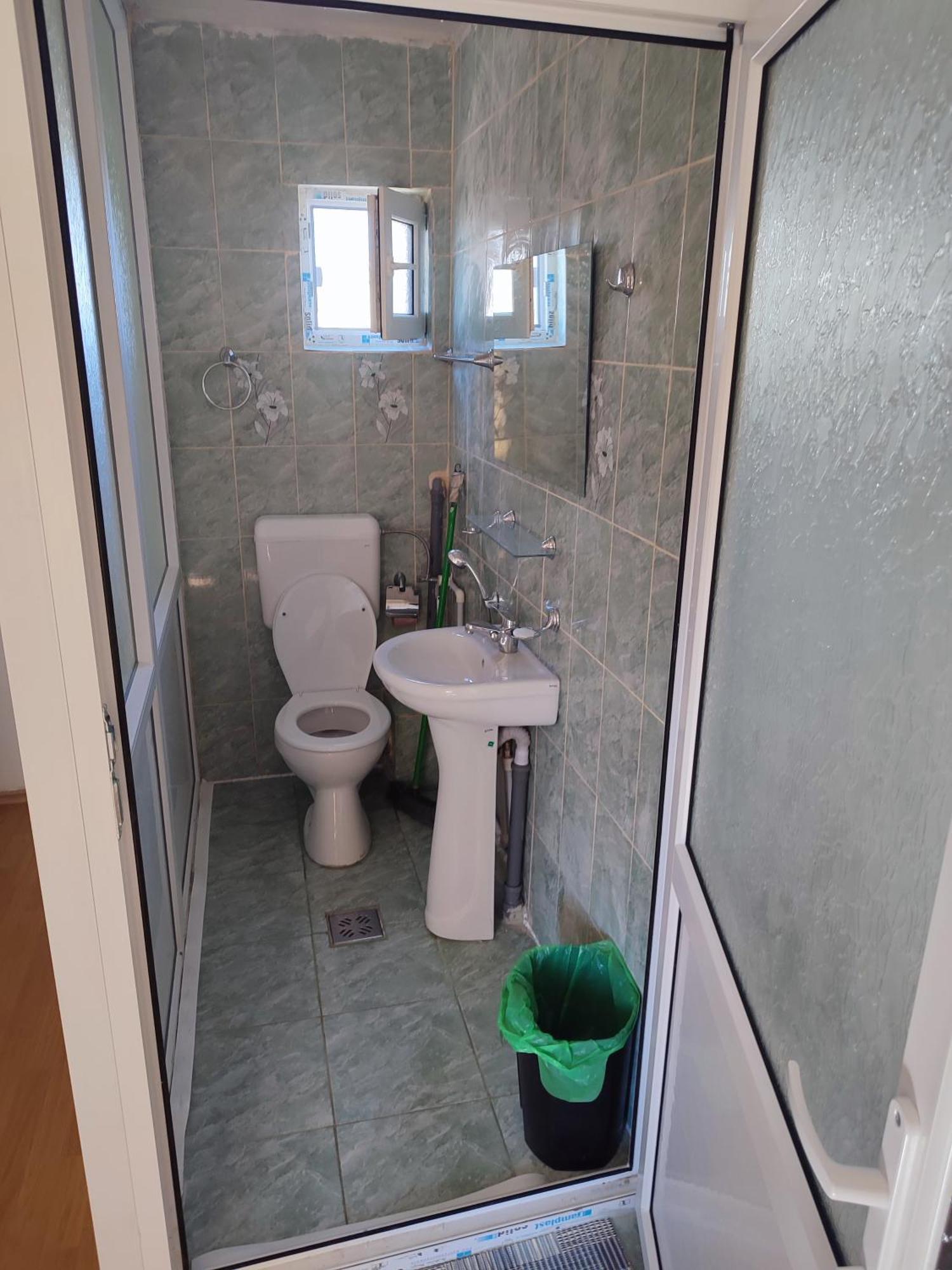 Hostel Emy Camere Cu Baie Proprie Aproape De Plaja 3 Papuci Констанца Экстерьер фото